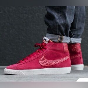 Nike Kids High-Top Sneakers in Red and White